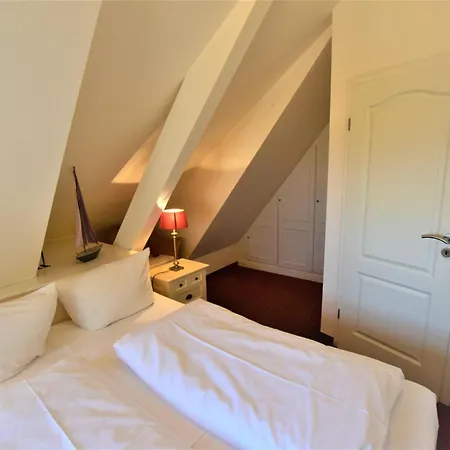 Auf Der Düne, App 7